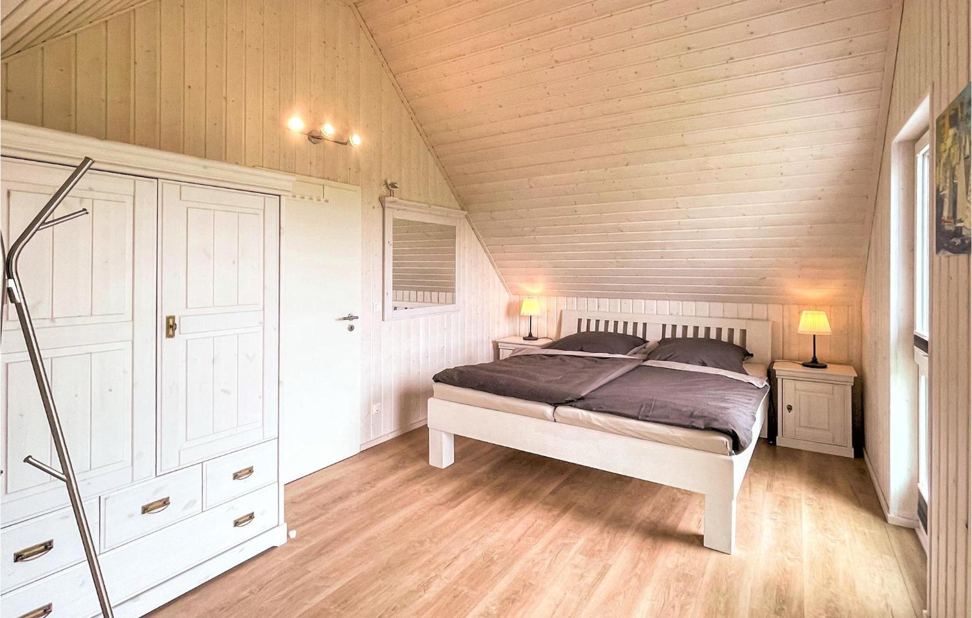 Stunning Home In Ostseeresort Olpenitz With Sauna Exterior photo
