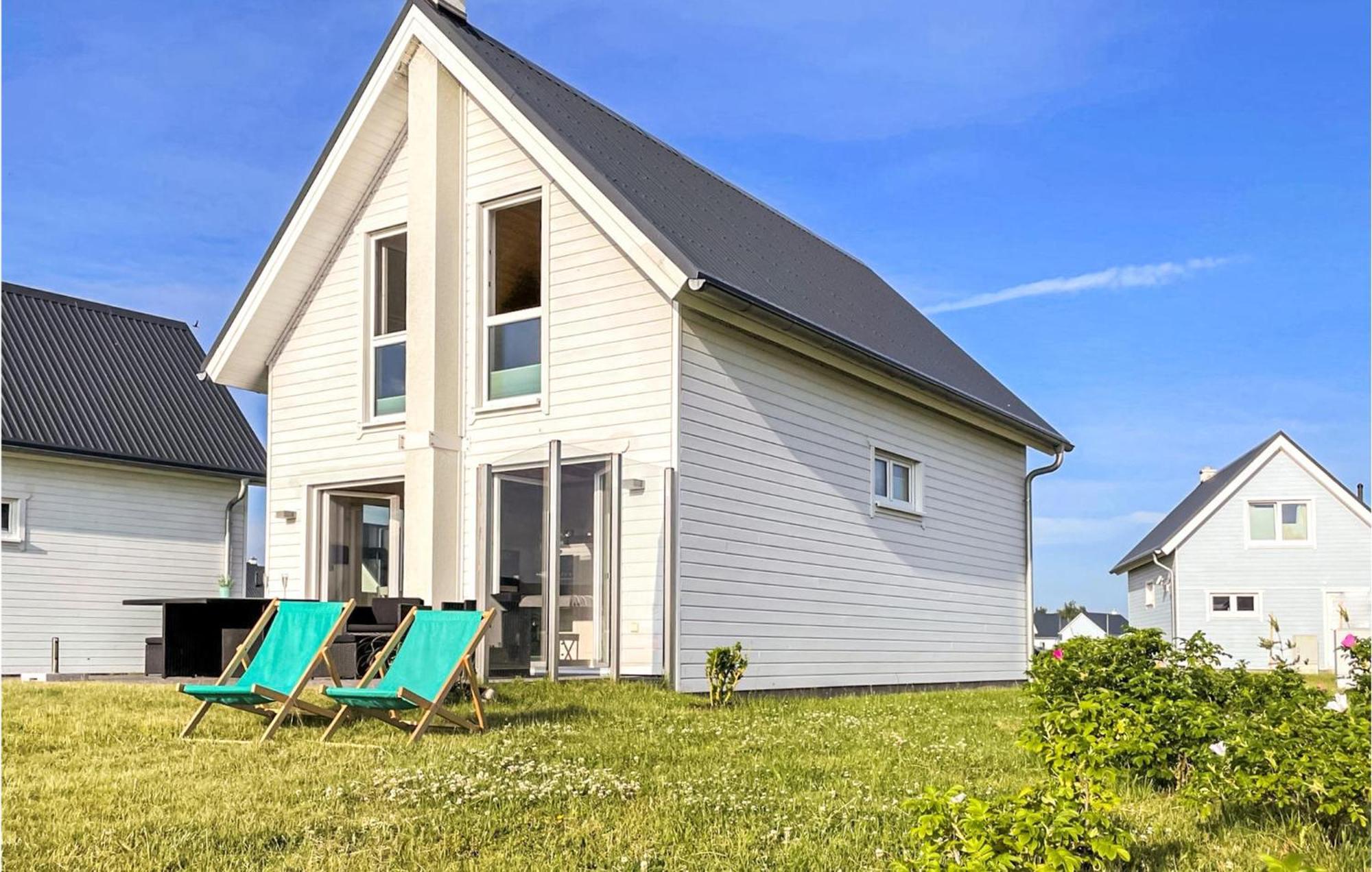 Stunning Home In Ostseeresort Olpenitz With Sauna Exterior photo
